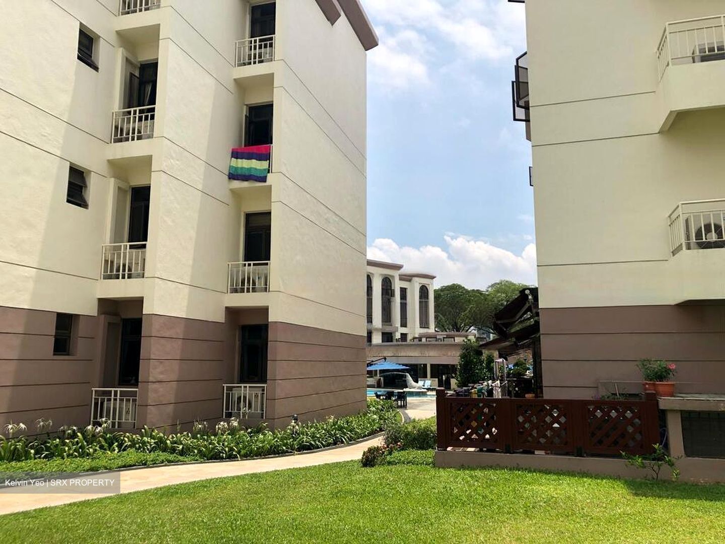 Seletaris (D27), Condominium #559143981